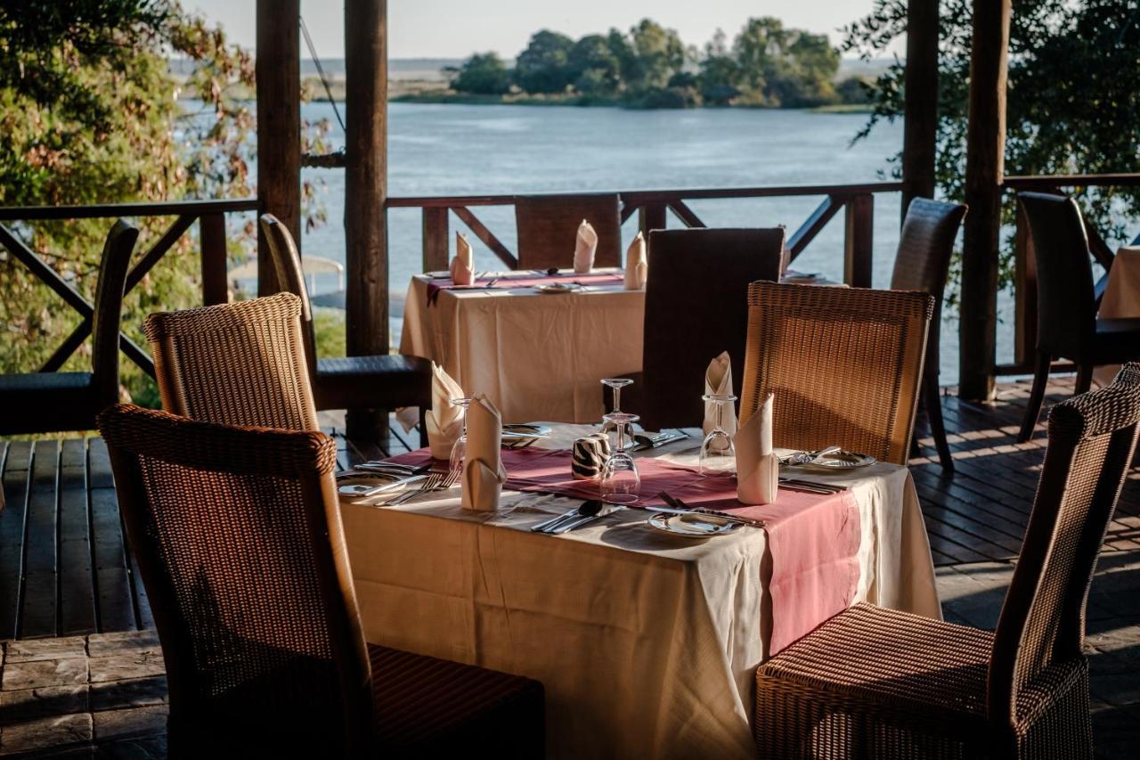 Chobe Marina Lodge Kasane Luaran gambar